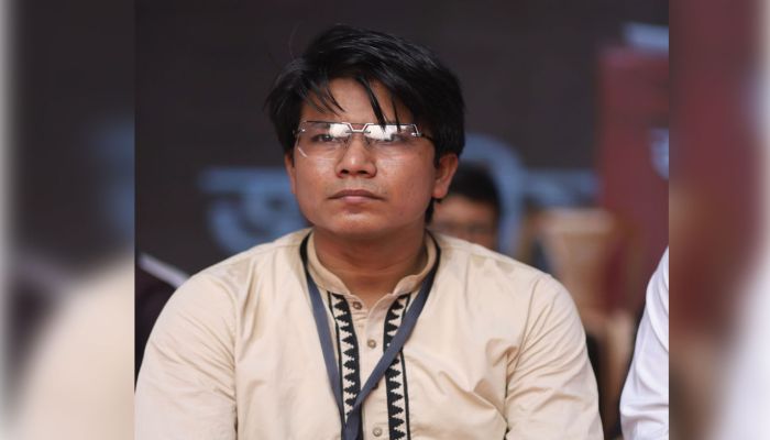 কৃষক-বাসচালকের সন্তান থেকে ডেন্টাল সার্জন: ভালুকায় এনসিপির প্রার্থী ডা. জাহিদুল ইসলাম