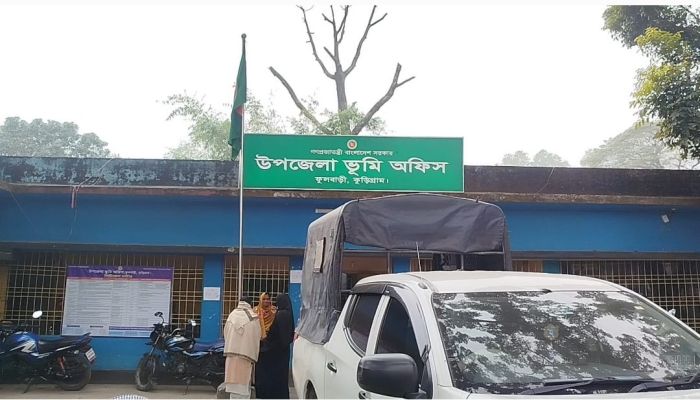 অবৈধ বালু উত্তোলনের দায়ে ভ্রাম্যমান আদালতে  ট্রলি চালককে কারাদণ্ড 