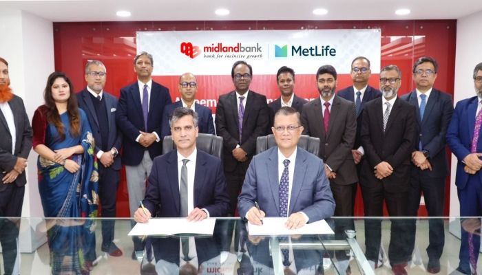মেটলাইফের বীমা সেবার আওতায় আসছেন মিডল্যান্ড ব্যাংকের ৬০০ কর্মী ও তাঁদের পরিবার