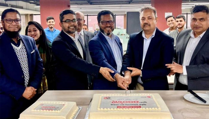 তিনগুণেরও বেশি আমানত প্রবৃদ্ধি : ইউসিবির রেকর্ড ব্রেকিং ২০২৫