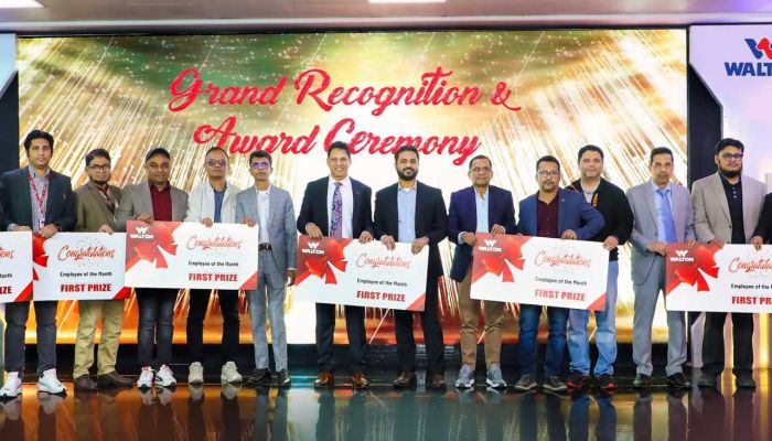 বিশেষ অবদানের জন্য ৫৬০ জনকে পুরস্কৃত করলো ওয়ালটন হাই-টেক