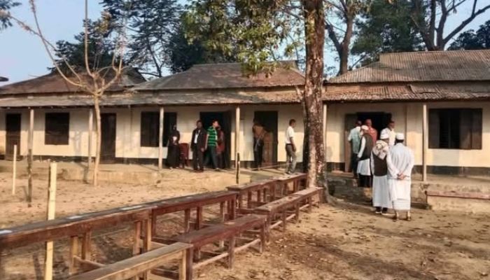 ‘ওপেন ভোট’ অভিযোগে প্রশাসনকে ৩০ মিনিটের আল্টিমেটাম ডা. জাহিদুল ইসলামের