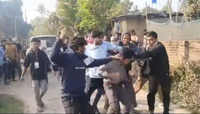  বিএনপি - স্বতন্ত্র প্রার্থীর সমর্থকদের মধ্যে সংঘর্য