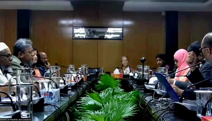 ইনডোর ও কৃত্রিম পদ্ধতিতে ইলিশ চাষে সরকারের কোন অনুমোদন নেই