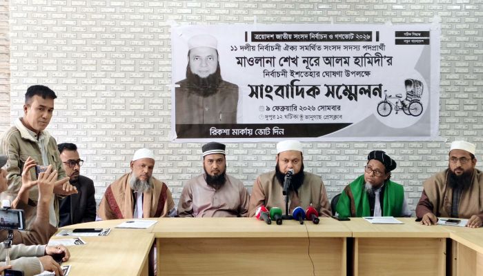 মাঠে বাধা, দপ্তরে নালিশ: হার না মেনে ধৈর্যের পরীক্ষা দিচ্ছেন রিকশা প্রতীকের প্রার্থী                                                            