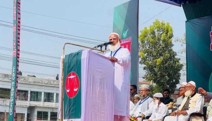 ‘রাজার ছেলে রাজা হবে’ এই ধারণা আমরা ভেঙে দিতে চাই: কুলাউড়ার জনসভায় জামায়াত আমীর