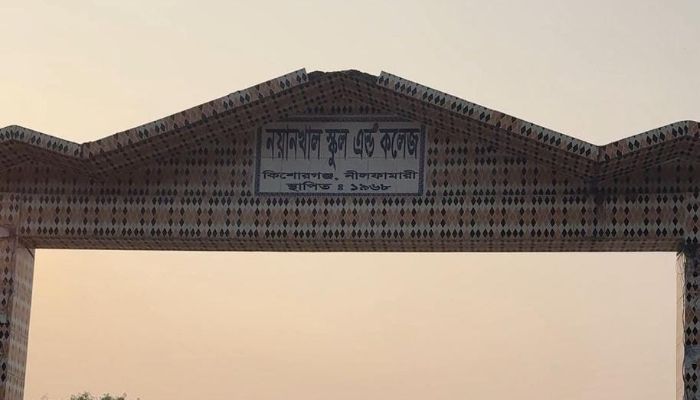 ভোটের আগেই কেন্দ্রের সিসি ক্যামেরা চুরি!