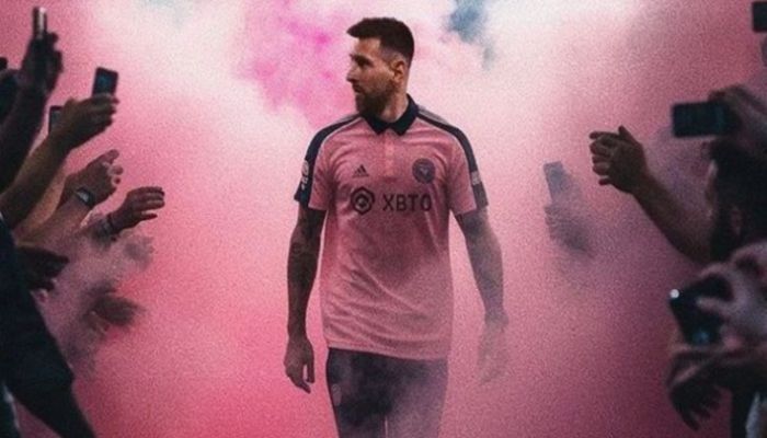 পড়াশোনা না করাই মেসির আফসোস