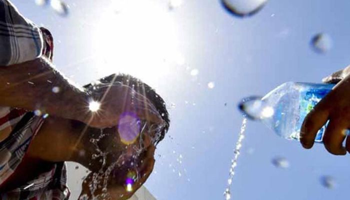 ঢাকায় বাড়তে পারে দিনের তাপমাত্রা