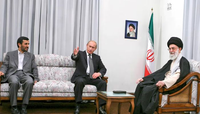 ইরানের ইউরেনিয়াম সংরক্ষণে আগ্রহী রাশিয়া