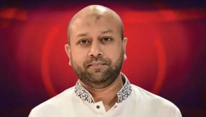 ‘নষ্ট রাজনীতিতে আর থাকতে চাই না’