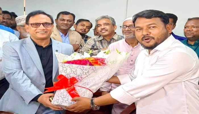 দলের নেতাকর্মীদের অবদানেই আজ আমি প্রশাসক হয়েছি: রিটন