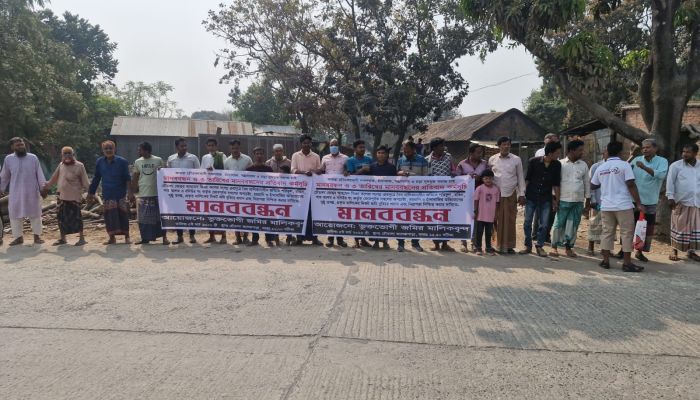 চাঁপাইনবাবগঞ্জে জোরপূর্বক জমি দখল ও চাঁদাবাজির অভিযোগ এলাকাবাসীর