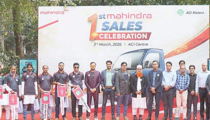 অটোমোবাইল শিল্প  এসিআই নিয়ে এল মাহিন্দ্রা মিনি পিকআপ