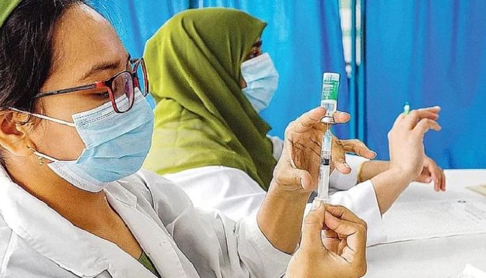 ৮০ হাজার নারীসহ এক লাখ স্বাস্থ্যকর্মী নিয়োগের সুখবর দিলেন স্বাস্থ্য প্রতিমন্ত্রী