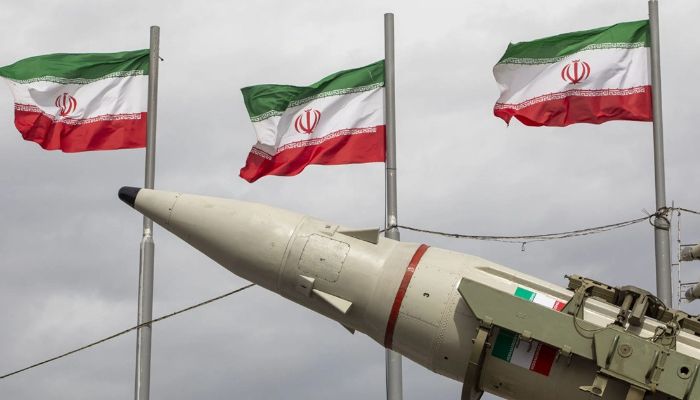 ক্ষোভে ফুঁসছে ইরান: দুবাই কাতার ইসরায়েলে দফায় দফায় হামলা