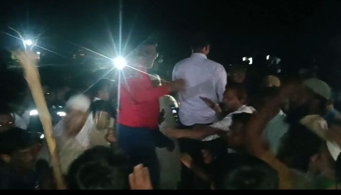 ঈদের নামাজের ইমাম নির্ধারণ নিয়ে  বিএনপি-জামায়াত দ্বন্দ্ব; মুয়াজ্জিনের  মৃত্যু!