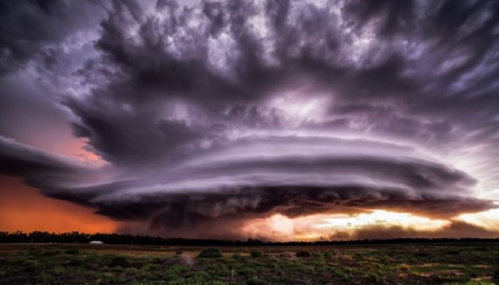 ১৪০০ কি.মি. লম্বা দানব সাইক্লোন! হলুদ ও কমলা সতর্কতা