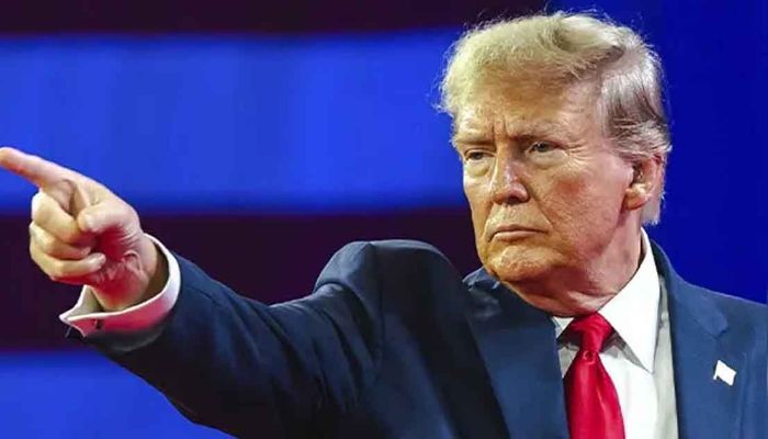 আরও এক দেশে সরকার পরিবর্তনের হুমকি ট্রাম্পের