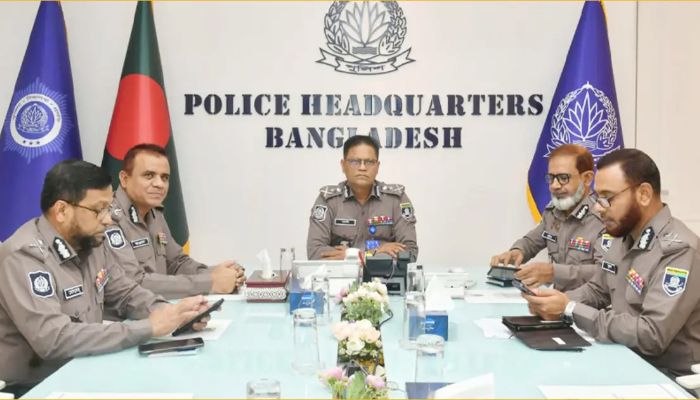 হাদি হত্যার আসামিদের দেশে আনতে কূটনৈতিকভাবে কাজ চলছে: আইজিপি