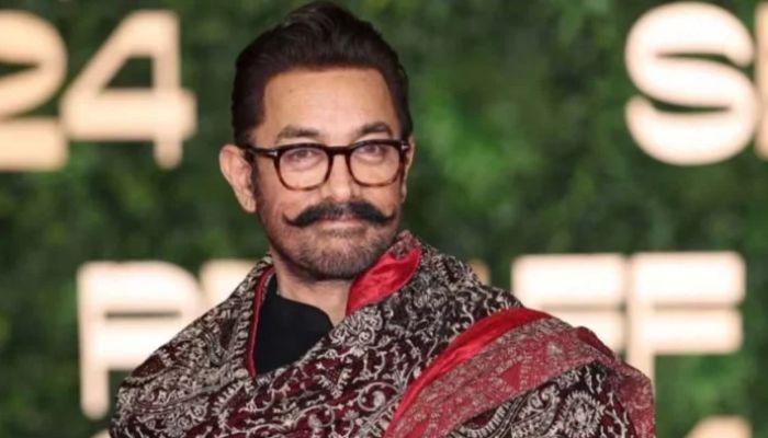 সোশ্যাল মিডিয়া নিয়ে ভাবার সময় এসেছে: আমির খান