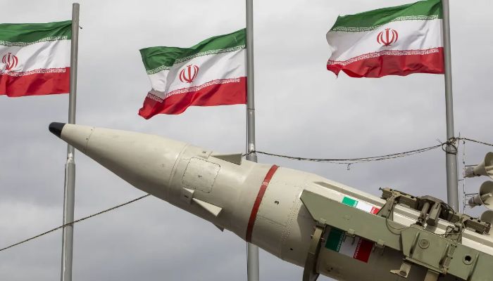 আবুধাবিতে ক্ষেপণাস্ত্র হামলায় বড় বিপদে ভারতীয় নাগরিক