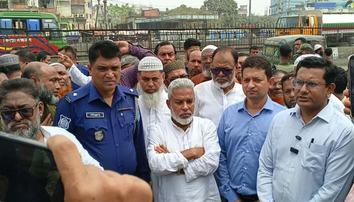 সোনারগাঁয়ে যানজট নিরসন ও ফুটপাত দখল মুক্ত করতে দুই দিনের আল্টিমেটাম