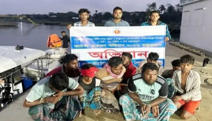 চাঁদপুরে জাটকা নিধনের দায়ে আটক ৭,  কারাদণ্ড ৩