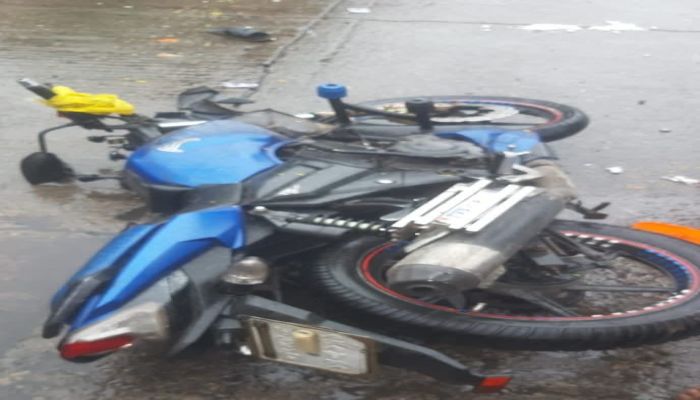 সীতাকুণ্ডে মর্মান্তিক সড়ক দুর্ঘটনায় মোটরসাইকেল চালক নিহত