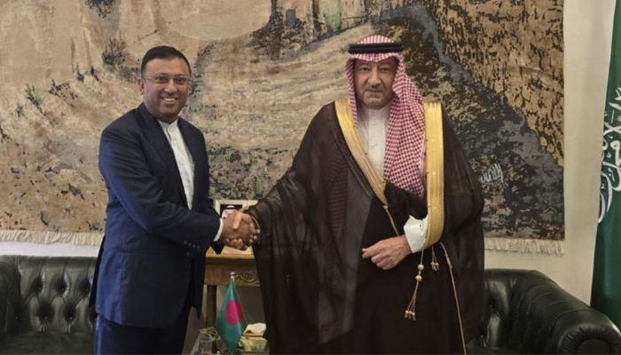 সৌদি নেতৃত্বের প্রতি সংহতি ঢাকার