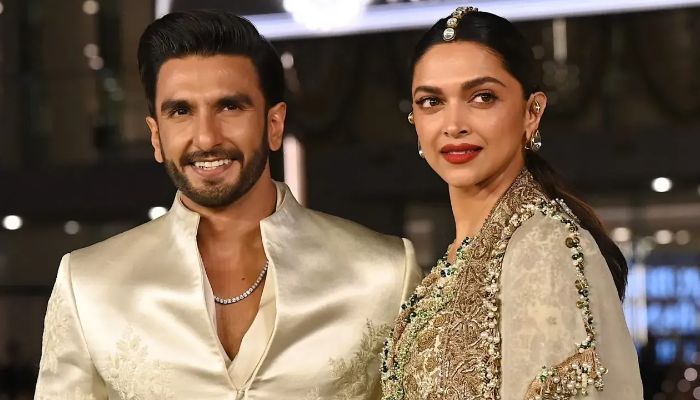 সত্যিই কি ভেঙে যাচ্ছে দীপিকা-রণবীরের সংসার