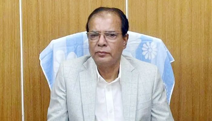 সৈয়দপুরে অসুস্থ ত্রাণমন্ত্রী, এয়ার অ্যাম্বুলেন্সে আনা হবে ঢাকায়