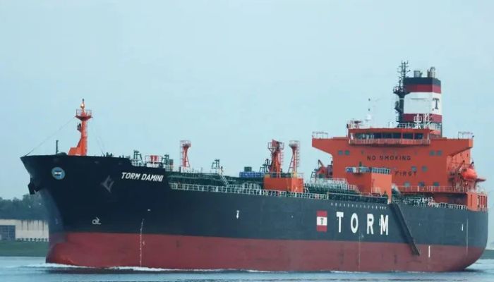 দুটি মাস্টার ট্যাংকারে চট্টগ্রামে এলো ৬৮ হাজার টন ডিজেল