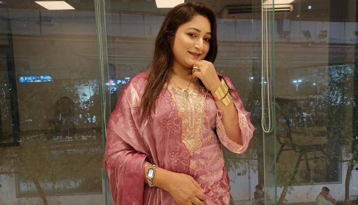 পর্দায় নিজের জায়গা পাকাপোক্ত করতে চান জাফরিন সাজ