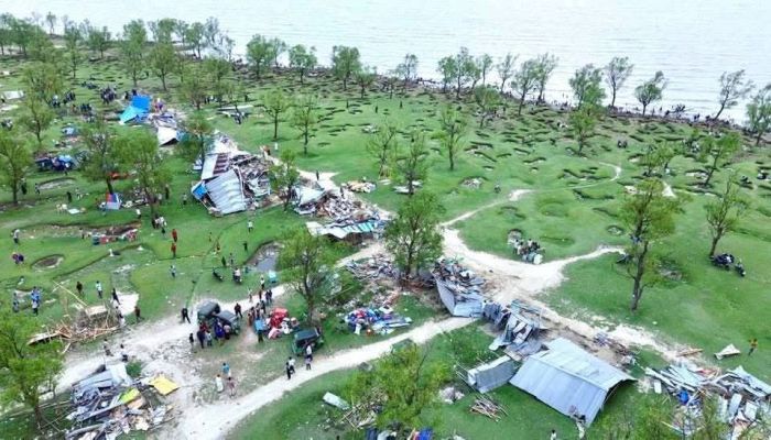 গুলিয়াখালী সমুদ্রসৈকত: দখল, অব্যবস্থাপনা ও অবহেলায় হারিয়ে যাচ্ছে সীতাকুণ্ডের প্রাকৃতিক রত্ন