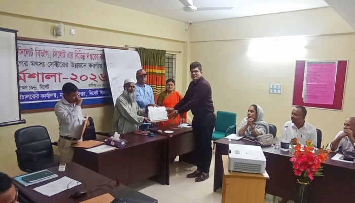সিলেট বিভাগের শ্রেষ্ঠ উপজেলা মৎস্য কর্মকর্তা নির্বাচিত জুড়ীর মনিরুজ্জামান