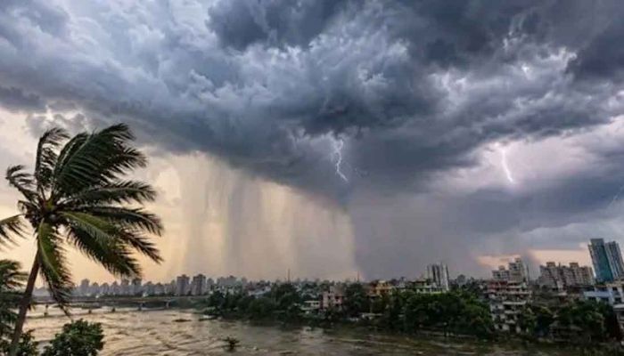বঙ্গোপসাগরে লঘুচাপ, যেসব অঞ্চলে টানা ৫ দিন ভারী বৃষ্টির সতর্কবার্তা