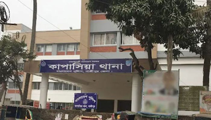 একই পরিবারের ৫ জনের গলাকাটা মরদেহ উদ্ধার