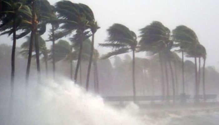 দুপুরের মধ্যে ৭ জেলায় ঝড়ের শঙ্কা