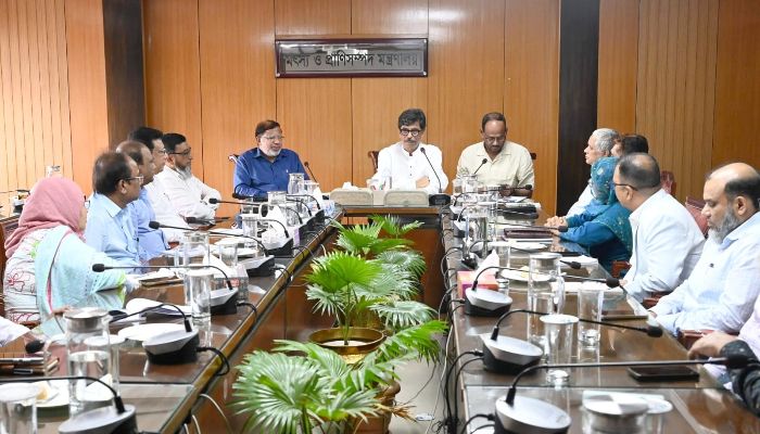 সততা, দায়িত্ববোধ ও সমন্বিত প্রচেষ্টায় জনগণের প্রত্যাশা পূরণ করতে হবে