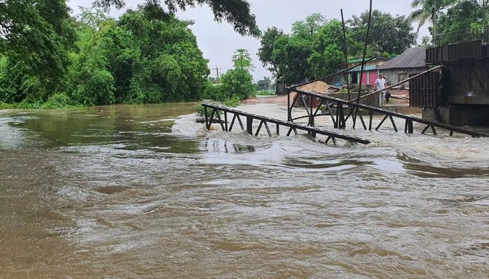 উত্তরের ৪ জেলায় বন্যার আভাস