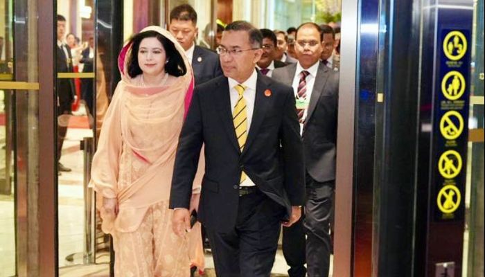 বেইজিং পৌঁছেছেন প্রধানমন্ত্রী তারেক রহমান