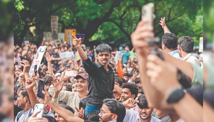 শিক্ষামন্ত্রীর পদত্যাগ ছাড়া আর কোনো আলোচনা নয়, সিদ্ধান্তে অনড় সিজেপি