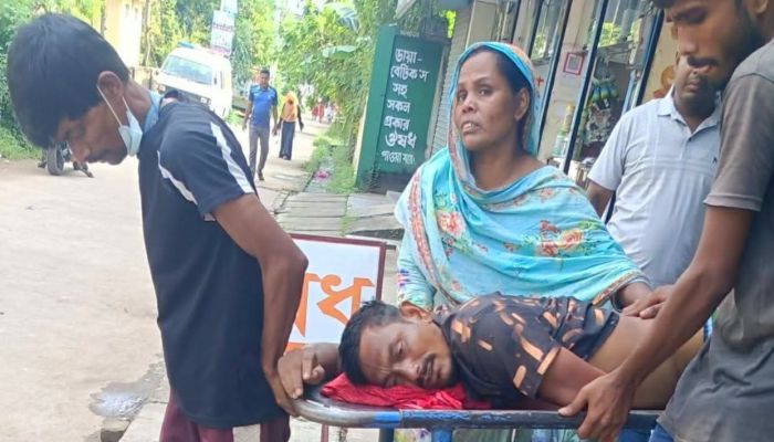 সুরুজকে গুলি করার ঘটনা ভিন্ন খাতে নেওয়ার চেষ্টা:ফেসবুকে নির্দোষদের টার্গেট