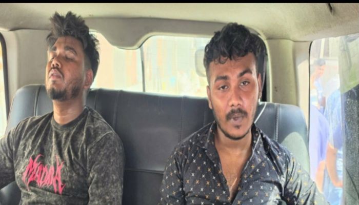 নারায়ণগঞ্জে পুলিশকে গুলি, রাজ্জাক বাহিনীর জসিম, মোহন অস্ত্রসহ গ্রেফতার