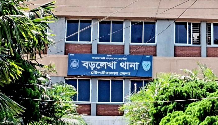 বড়লেখায় গৃহবধূ মুন্নির আত্মহত্যা, স্বামী-শাশুড়িসহ ৬ জনের বিরুদ্ধে মামলা