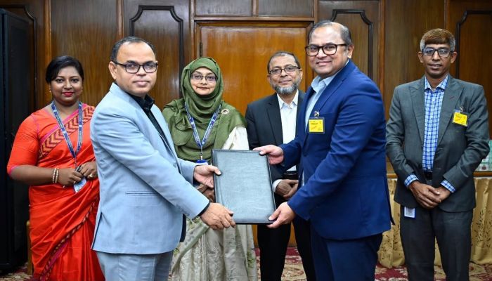 সিএমএসএমই উদ্যোক্তাদের চলতি মূলধন যোগাতে বাংলাদেশ ব্যাংকের পুনঃঅর্থায়ন তহবিলে অংশ নিয়েছে ব্র্যাক ব্যাংক