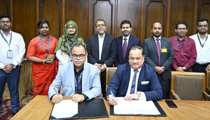 সিএমএসএমই খাতে ৫ হাজার কোটি টাকার পুনঃঅর্থায়নে মার্কেন্টাইল ব্যাংকের চুক্তি