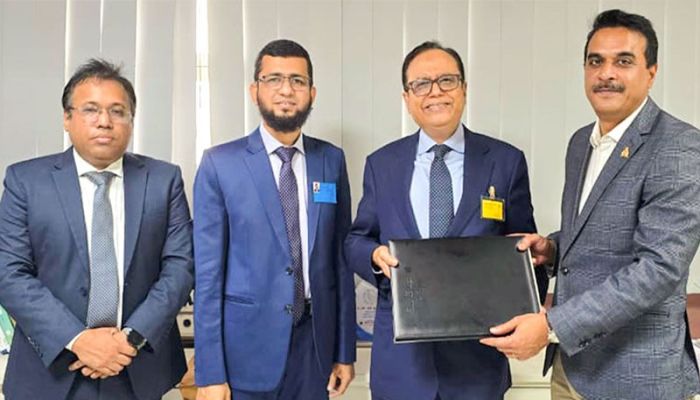 টেকসই উন্নয়নে ৫০০০ কোটি টাকার পুনঃঅর্থায়ন তহবিলে যুক্ত হলো মার্কেন্টাইল ব্যাংক