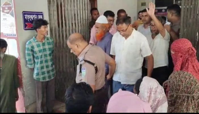 কালোবাজারে ১৪ কোটি টাকার সার বিক্রি, ১০ ডিলারসহ ১৫ জন কারাগারে